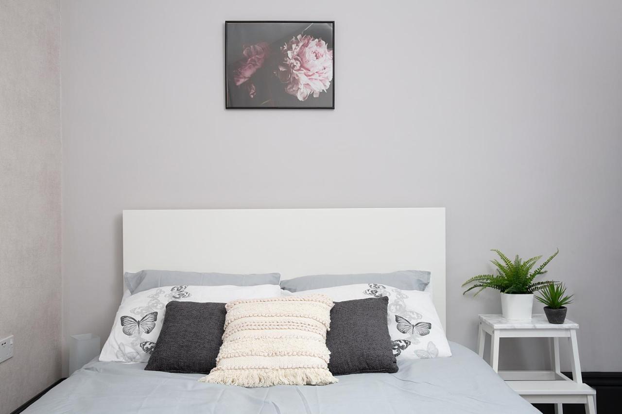 Beautiful First Floor Apartment Poulton-le-Fylde エクステリア 写真